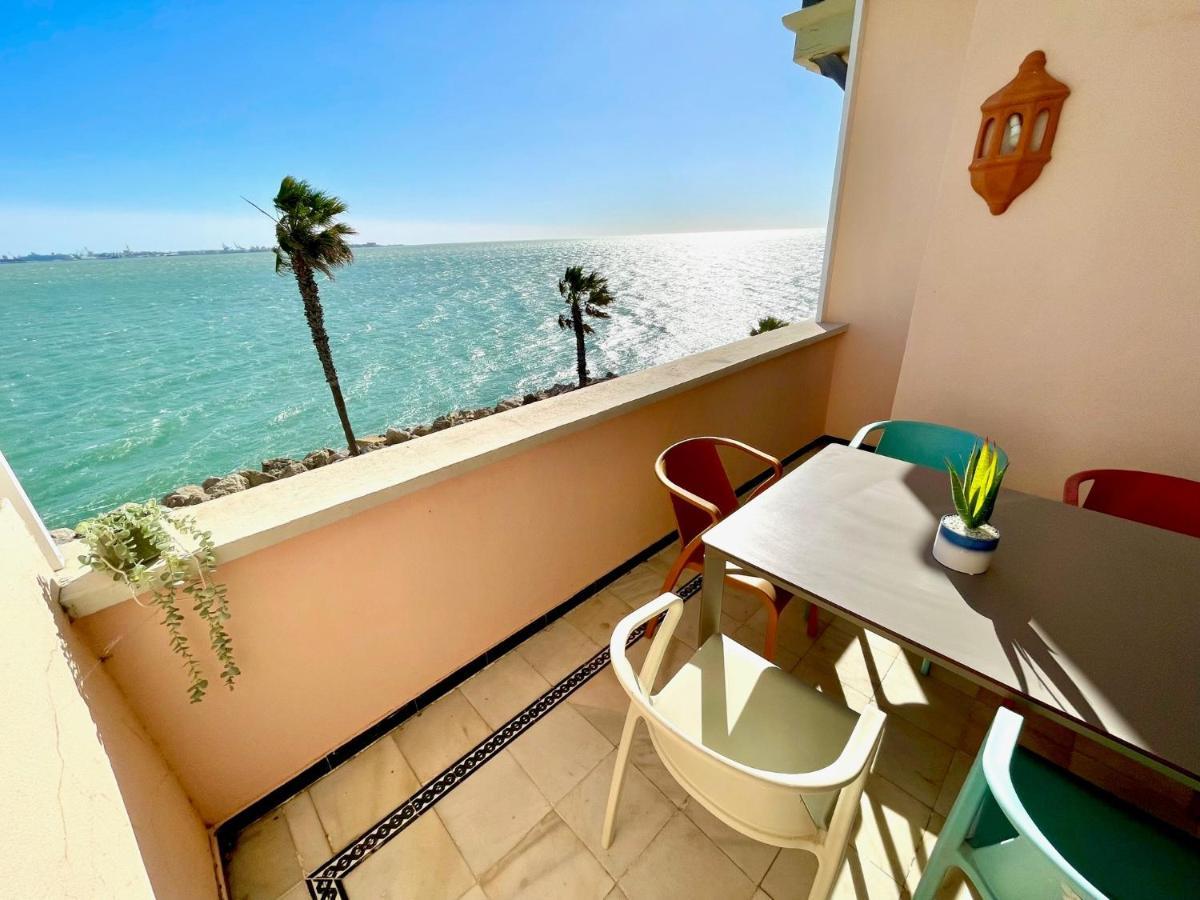 Gatu Villa Oceano Frente Al Mar En Puerto Sherry " Preferente Mayores De 25 Anos Y Familias " El Puerto de Santa Maria Luaran gambar